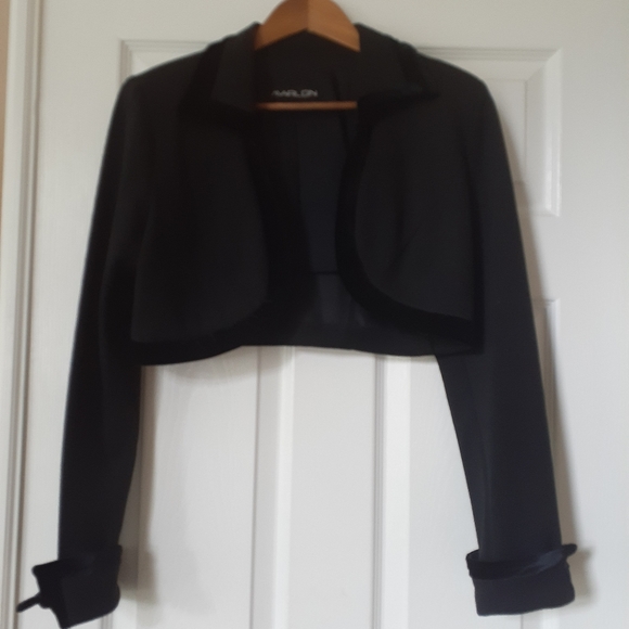 Black dress with jacket - Picture 3 of 3